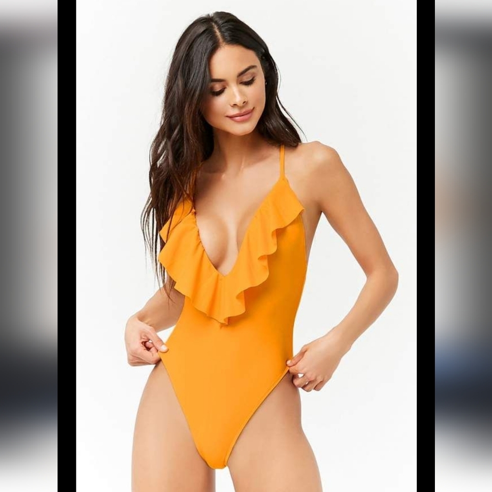 NWT One-piece yellow swimsuit with ruffles  S